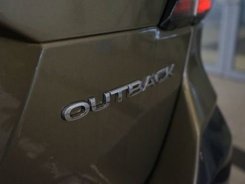 Used 2020 Subaru Outback Premium image 13