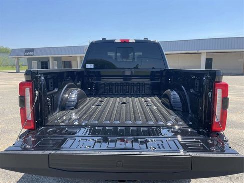 New 2025 Ford F250 King Ranch w/ Chrome Package image 10