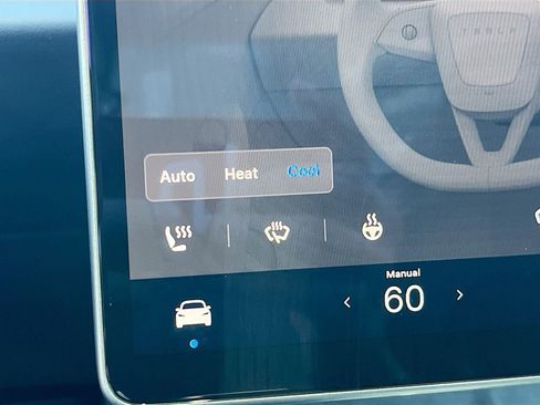 Used 2025 Tesla Model 3 Long Range RWD image 19