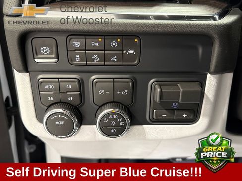 New 2026 Chevrolet Tahoe Premier AWD/4WD image 13