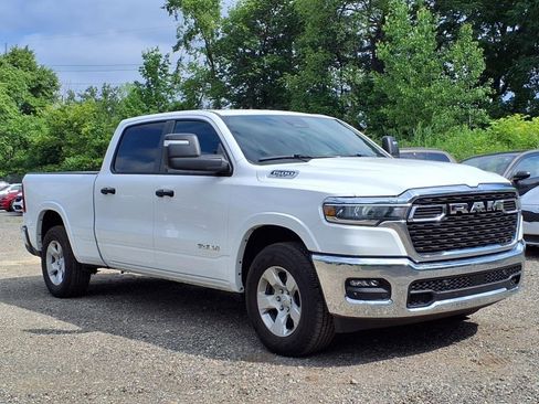 Used 2025 RAM 1500 Big Horn w/ Trailer Tow Group image 3