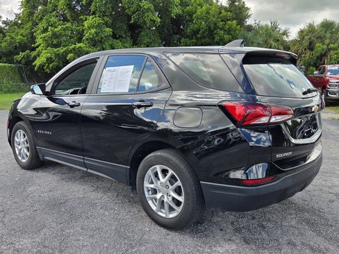 Certified 2024 Chevrolet Equinox LS FWD image 3