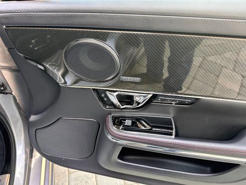 Used 2014 Jaguar XJ R LWB RWD image 64