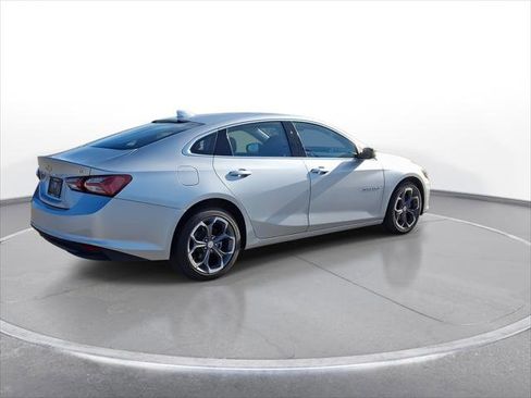 Used 2022 Chevrolet Malibu LT image 8
