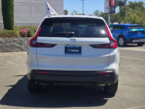 Used 2025 Honda CR-V EX-L image 6