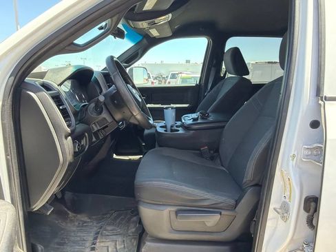 Used 2022 RAM 2500 Tradesman AWD/4WD image 2