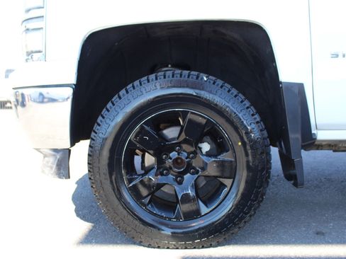 Used 2014 Chevrolet Silverado 1500 LT w/ LT Convenience Package image 9