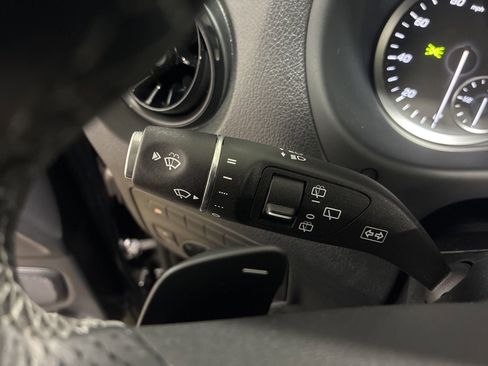 Used 2023 Mercedes-Benz Metris Passenger image 10