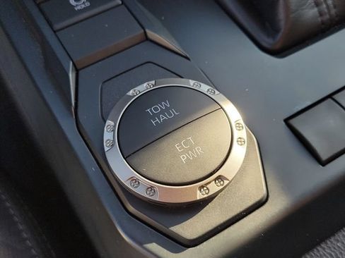 Used 2025 Toyota Tacoma SR5 RWD image 30