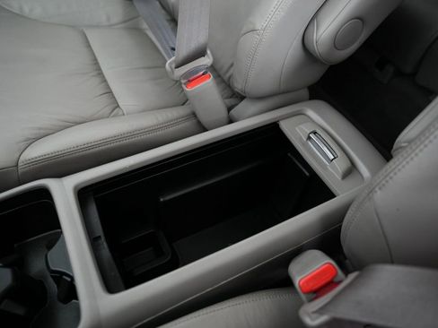 Used 2014 Honda CR-V EX-L image 27