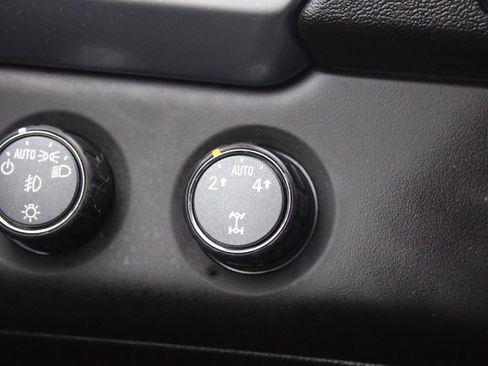 Used 2016 Chevrolet Tahoe LT image 33