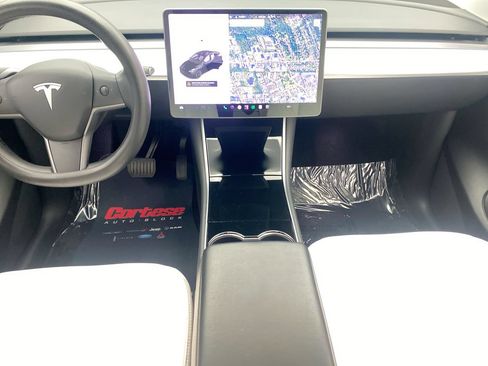 Used 2020 Tesla Model Y Long Range AWD/4WD image 22