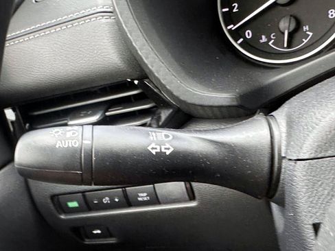 Certified 2025 Nissan Sentra SV FWD image 29