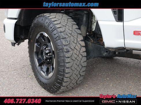 Used 2025 Ford F350 Platinum w/ Tremor Off-Road Package image 44