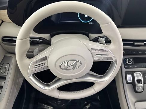 Used 2023 Hyundai Palisade Limited w/ Cargo Package FWD image 25
