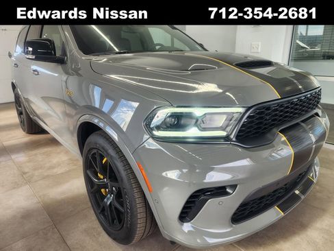 Used 2024 Dodge Durango SRT image 3