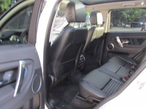Used 2021 Land Rover Discovery Sport S image 51
