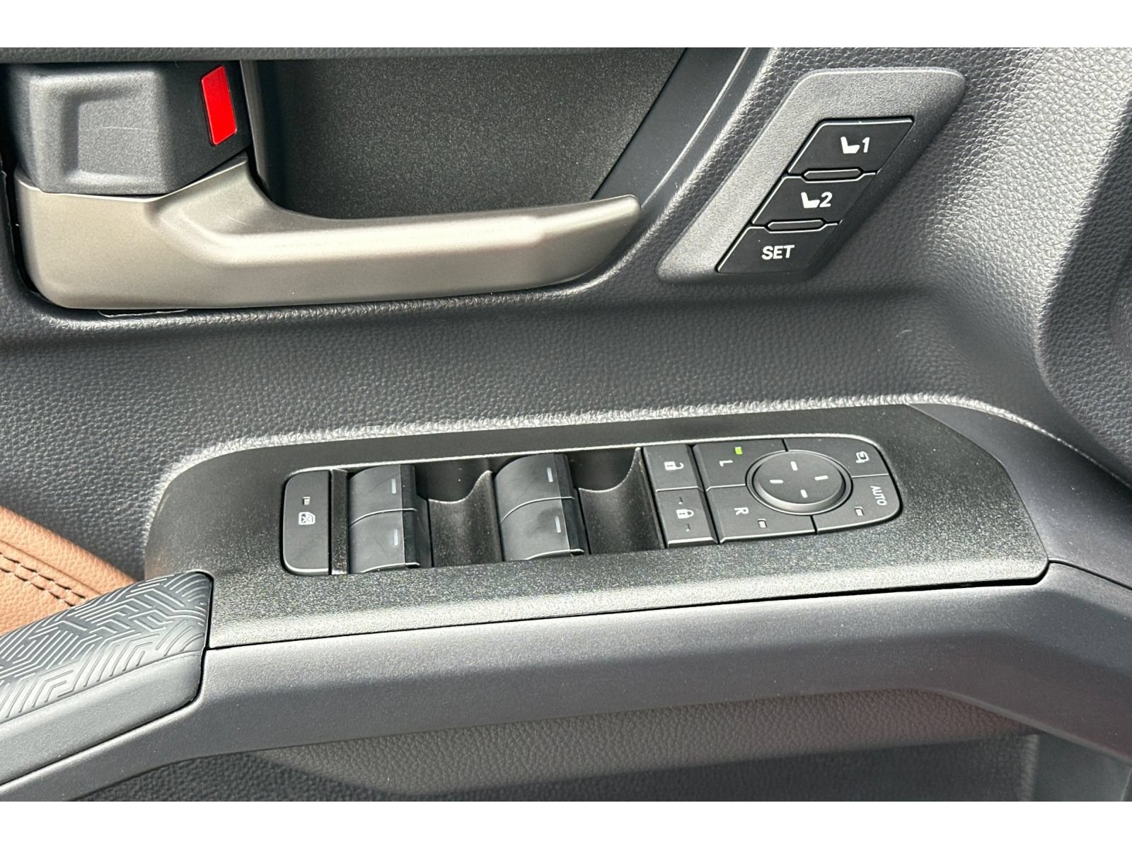 New 2026 Toyota 4Runner Limited AWD/4WD image 12