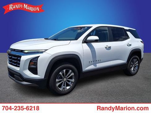 Used 2025 Chevrolet Equinox LT AWD/4WD image 1