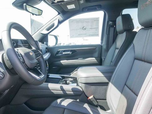 New 2026 Chevrolet Tahoe High Country w/ Sun And Tow Package AWD/4WD image 19