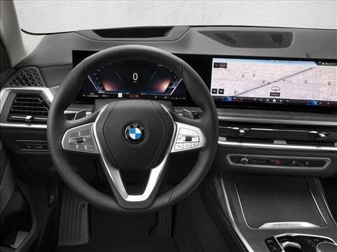New 2026 BMW X7 xDrive40i image 4