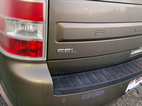 Used 2013 Ford Flex SEL image 29