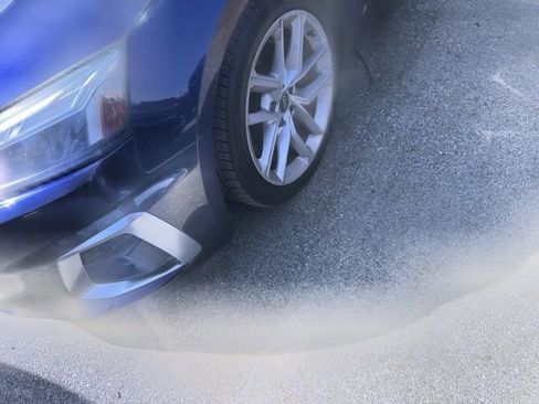 Used 2023 Audi A5 2.0T Premium Plus w/ Premium Plus image 2