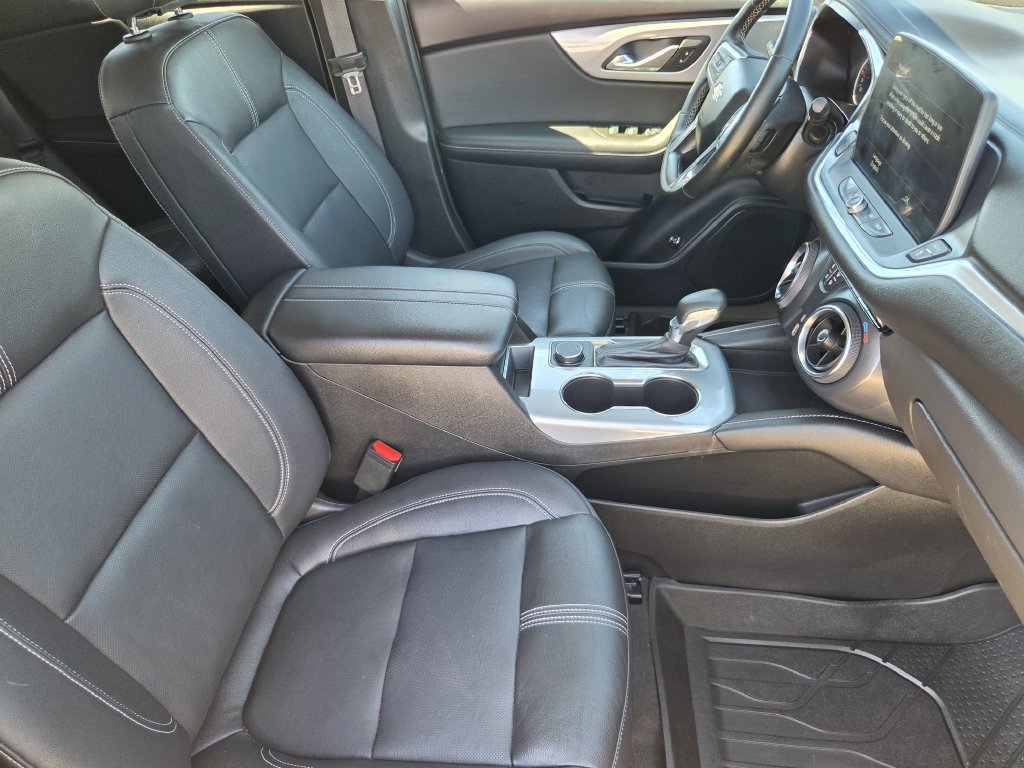 Used 2024 Chevrolet Blazer LT w/ LPO, Floor Liner Package FWD image 12