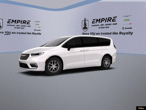 New 2026 Chrysler Pacifica Select image 2
