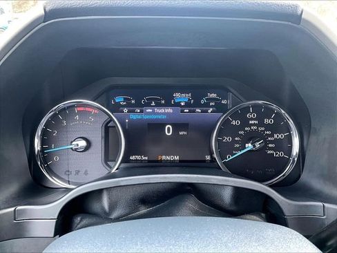 Used 2022 Ford F250 Lariat w/ Tremor Off-Road Package image 25