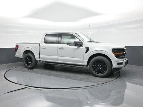 New 2026 Ford F150 XLT w/ Equipment Group 302A MID RWD image 10