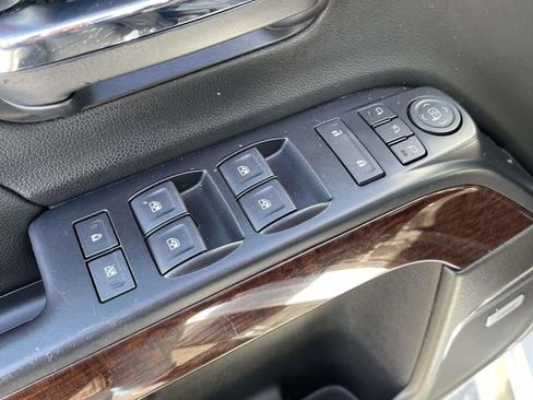 Used 2018 GMC Sierra 1500 SLT w/ SLT Premium Package image 15