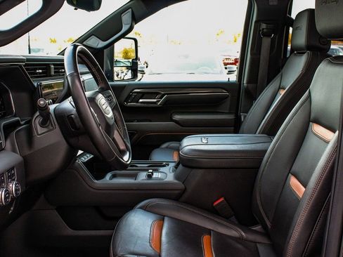 Used 2024 GMC Sierra 3500 AT4 w/ AT4 Premium Plus Package image 30