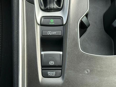 Used 2021 Honda Accord LX image 25