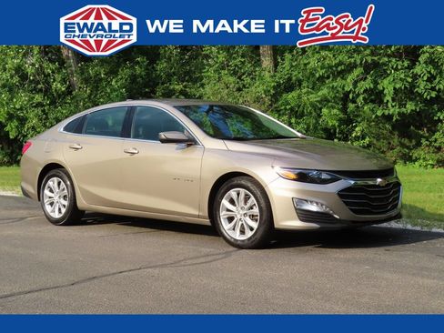 Certified 2024 Chevrolet Malibu LT FWD image 1