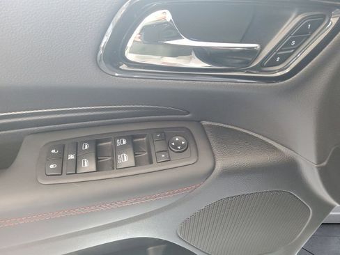Used 2025 Dodge Durango R/T AWD/4WD image 12