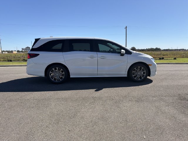 New 2027 Honda Odyssey Touring image 6
