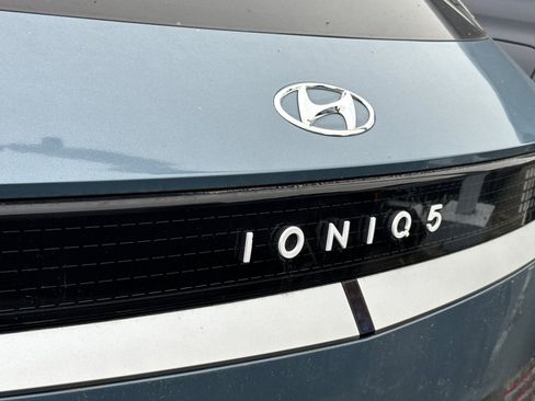 Certified 2024 Hyundai Ioniq 5 SEL RWD image 7