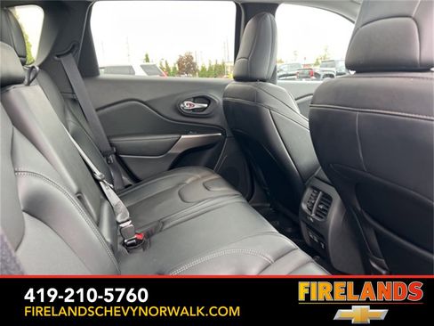 Used 2022 Jeep Cherokee Limited image 38