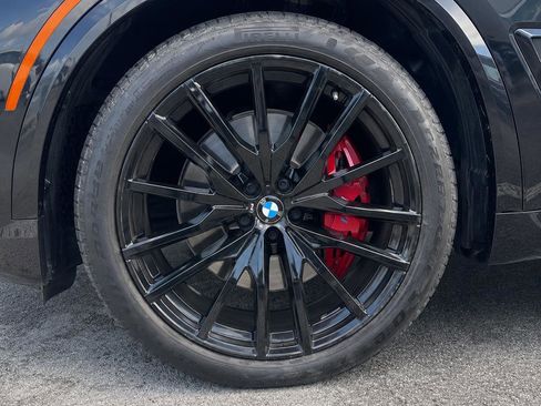 Used 2021 BMW X5 M50i w/ Executive Package AWD/4WD image 3