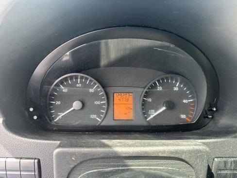 Used 2016 Mercedes-Benz Sprinter 2500 image 10