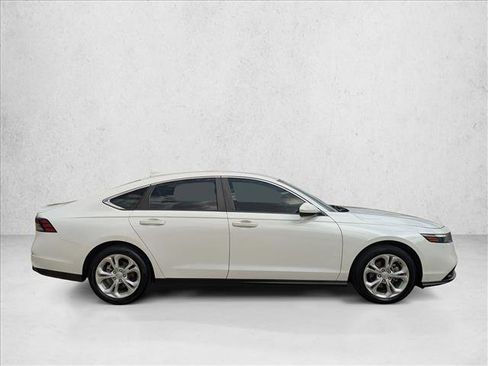 Certified 2023 Honda Accord LX image 4