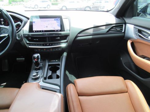 Used 2024 Cadillac CT5 V w/ Platinum Package AWD/4WD image 14