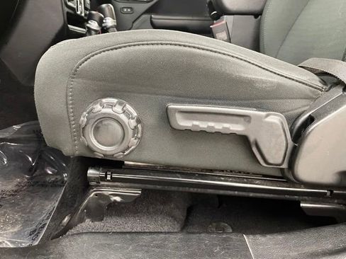 Used 2021 Jeep Wrangler Unlimited Sport AWD/4WD image 11