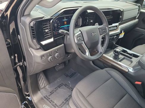 New 2026 Chevrolet Silverado 1500 RST AWD/4WD image 17
