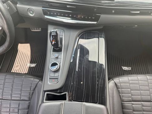 Certified 2024 Cadillac Escalade V w/ Heavy-Duty Trailer Package AWD/4WD image 26