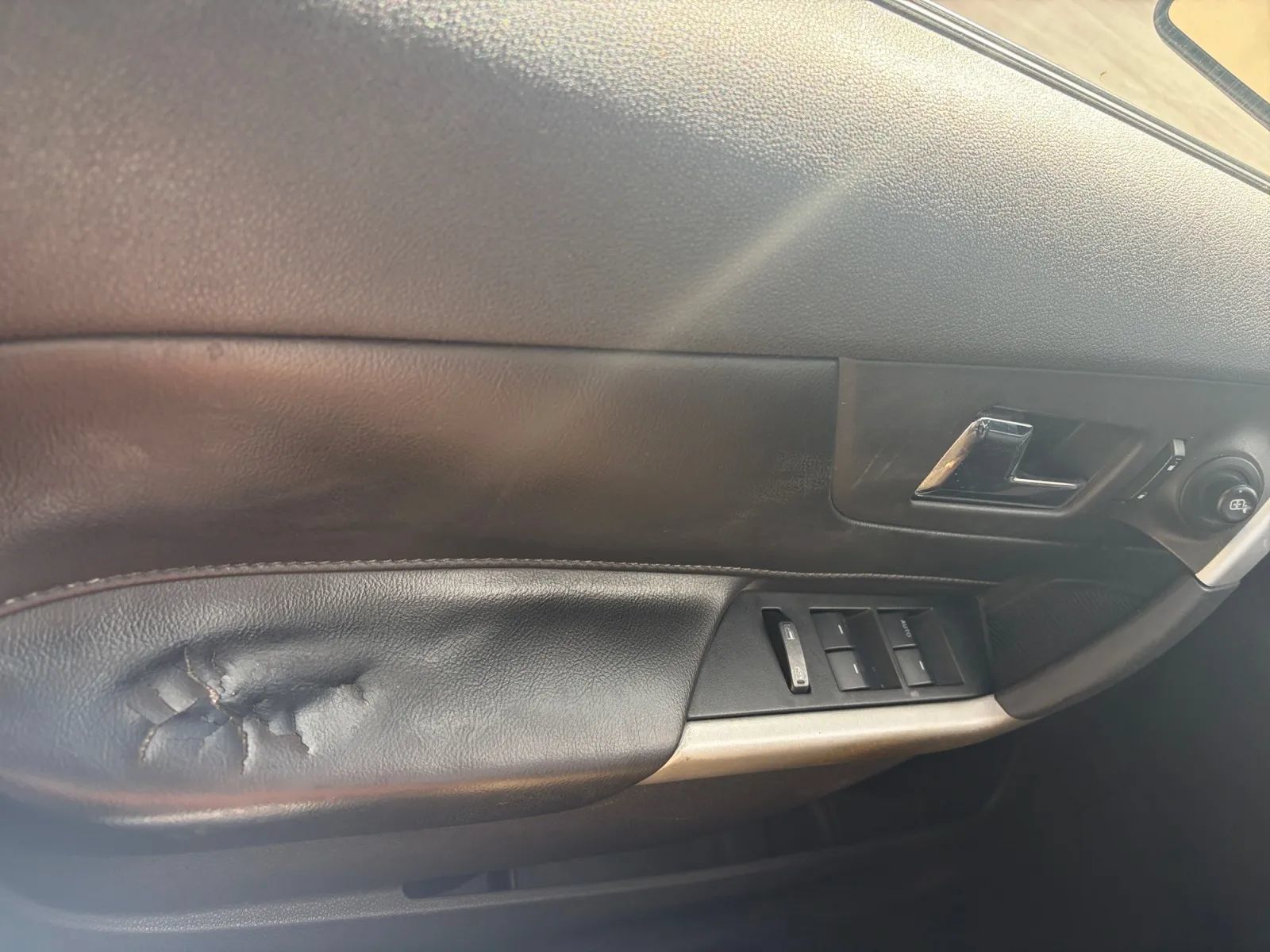 Used 2013 Ford Edge SE FWD image 17