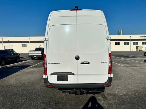 New 2026 Mercedes-Benz Sprinter 2500 image 5