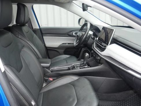 Used 2022 Jeep Compass Latitude AWD/4WD image 25
