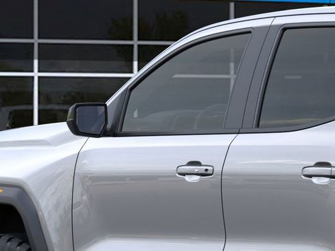 New 2026 GMC Canyon Elevation w/ Convenience Package image 12